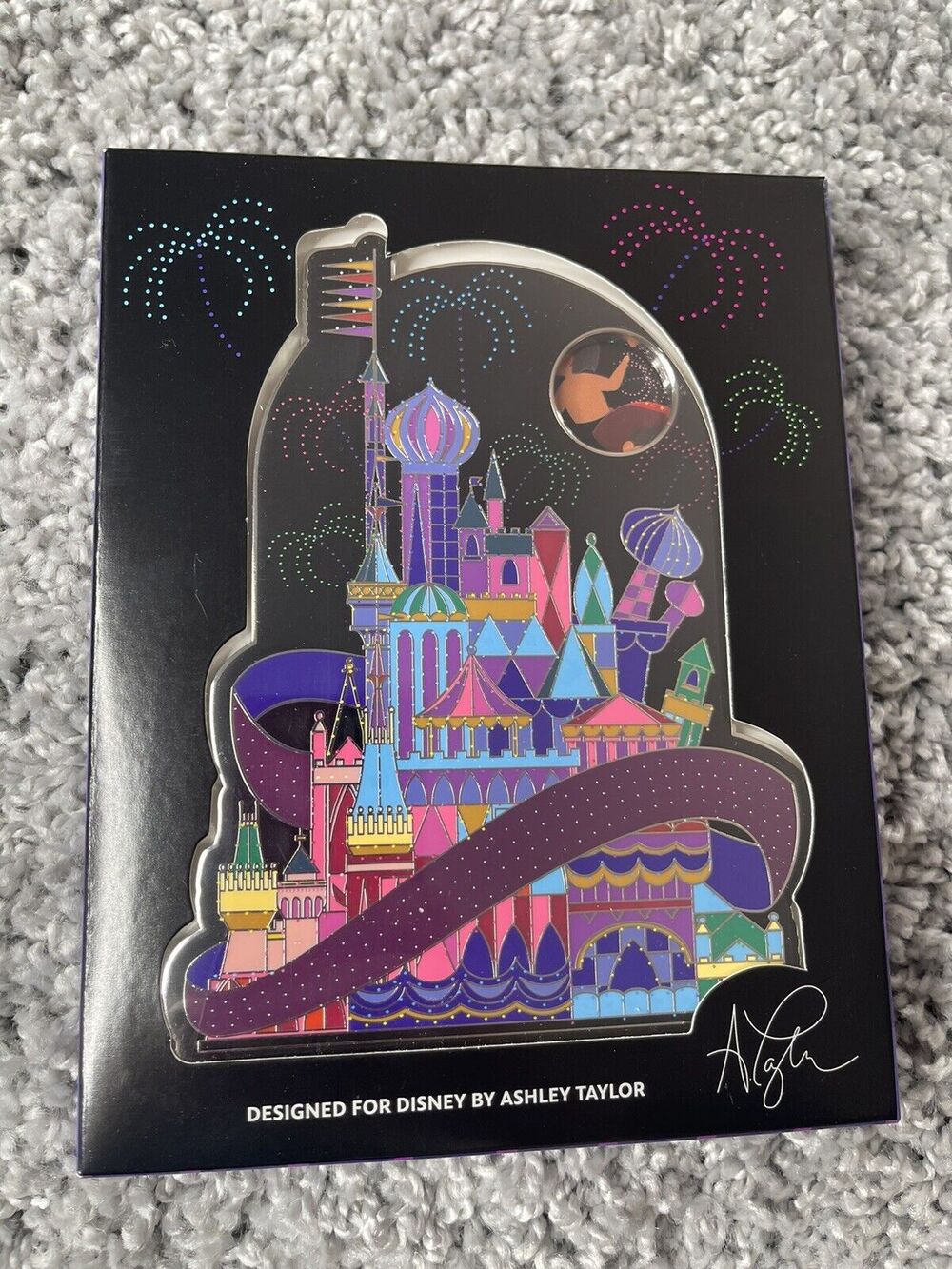 Disney Castle Jumbo Spinner Ashley Taylor Design LE 3000 Pin Small World Grail
